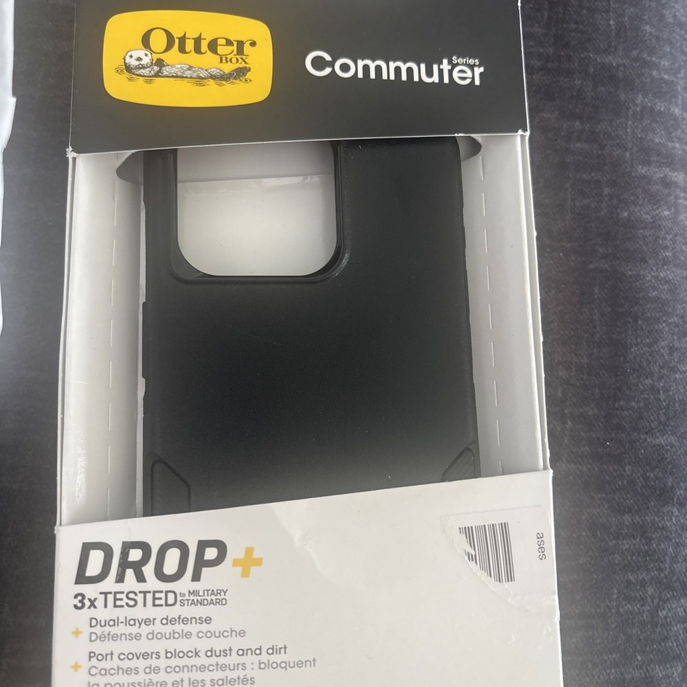 OtterBox Commuter Series Phone Case For Apple iPhone 15 Pro - Black